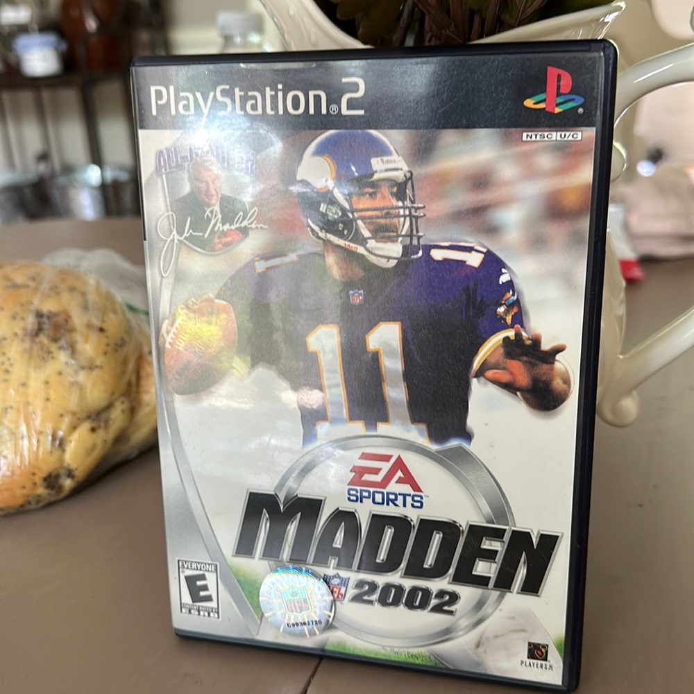 PS2 Madden 2002 game